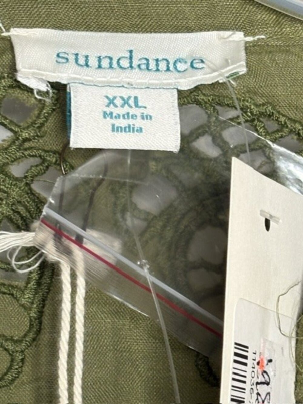 Sundance 2-Piece Embroidered Cutwork Full Sleeved Split Neck Top - XXL - Olive - Picture 10 of 12